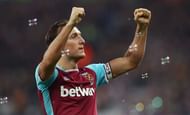 STRATFORD, ENGLAND - DECEMBER 17: Mark Noble of West Ham United celebrates scoring his sides first goal during the Premier League match between West Ham United and Hull City at London Stadium on December 17, 2016 in Stratford, England.  (Photo by Matthew Lewis/Getty Images)